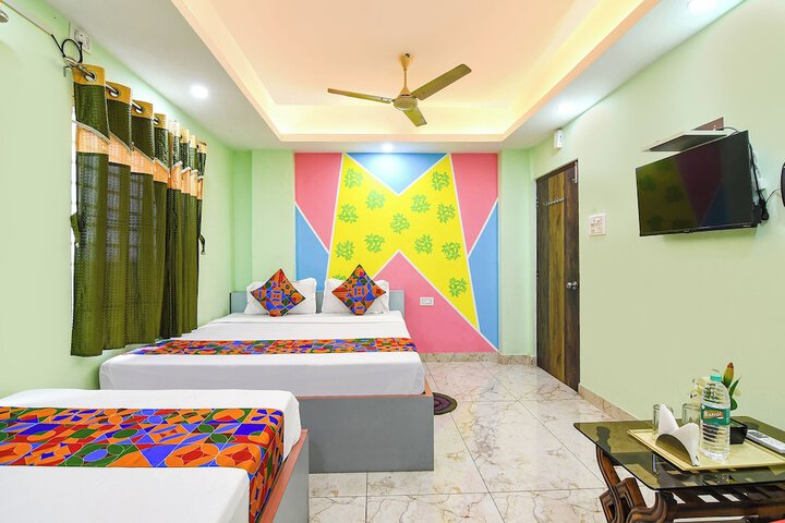 Room 17 of 30