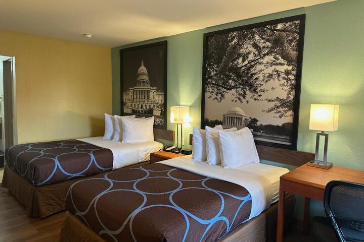 2 Double Beds Deluxe (11 of 12)