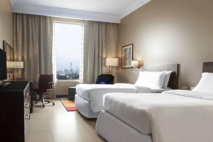 Room 26 of 87