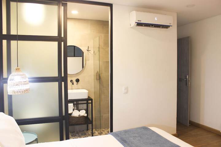 Room 11 of 62