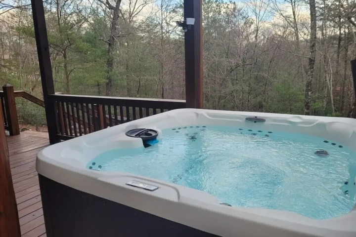 Pool 14 of 22