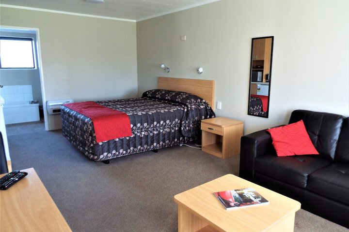 Room 19 of 52