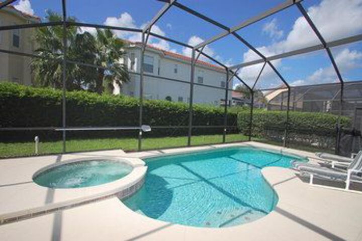 Pool 14 of 30