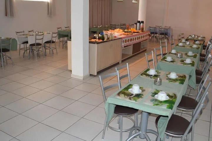 Dining 10 of 10