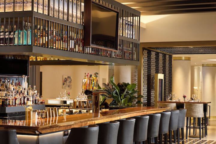 Breakfast/Coffee Service 96 of 135