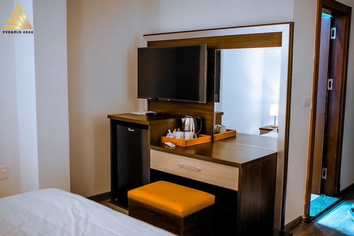 Room 32 of 139