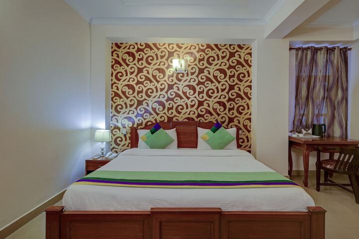 Room 4 of 29