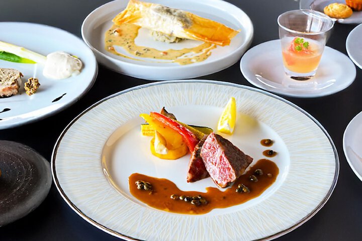 Dining 84 of 104