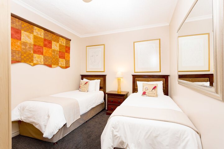 Room 14 of 52