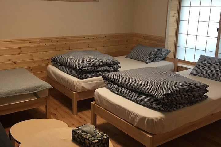 Room 8 of 46