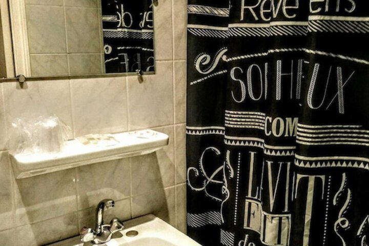 Bathroom Interior Photo