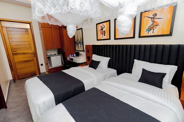 Room 42 of 94