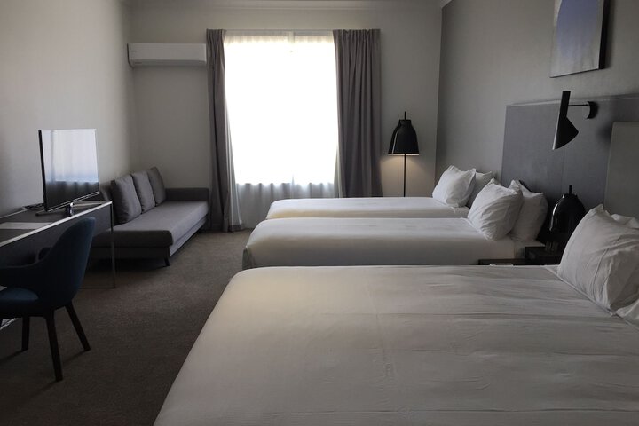Room 11 of 29