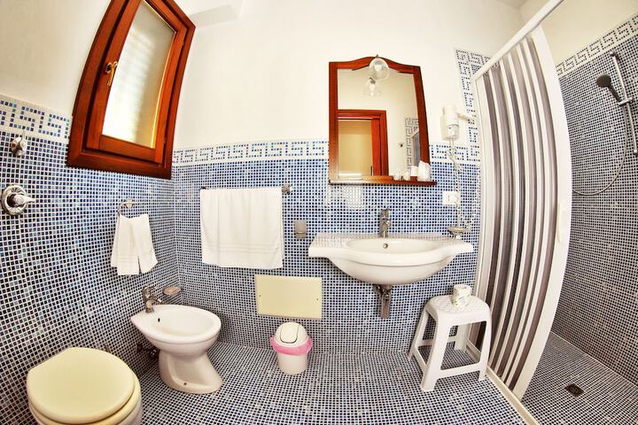 Room 20 of 45
