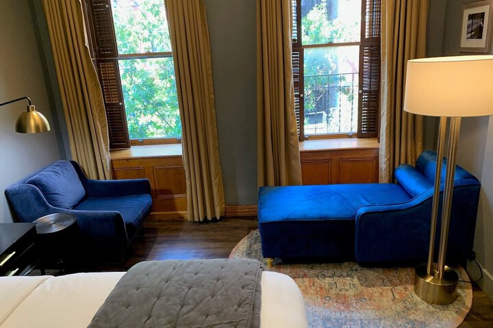 Room 21 of 66