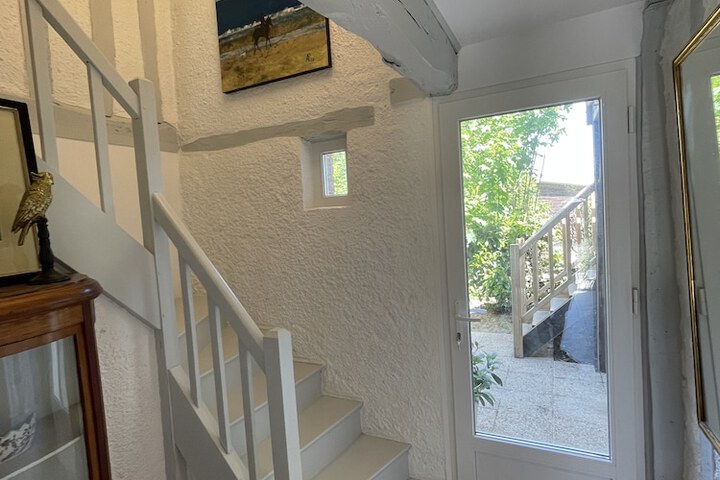 Room 10 of 47