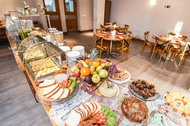 Breakfast/Coffee Service 69 of 89