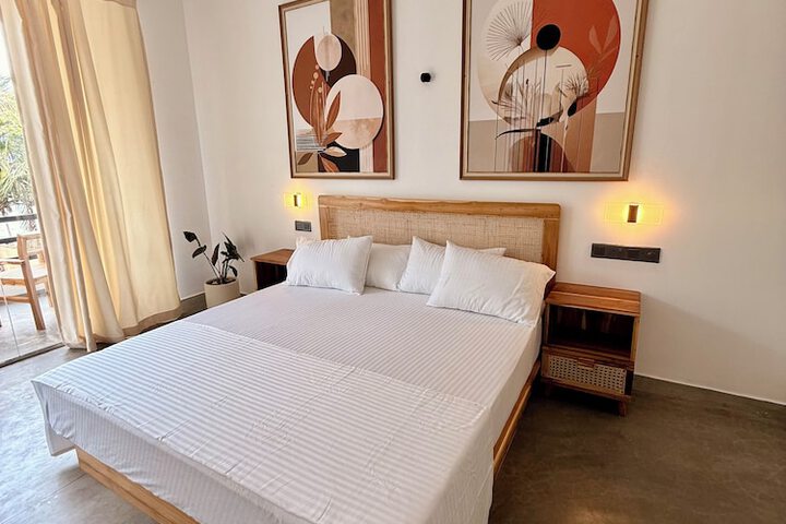 Room 14 of 22