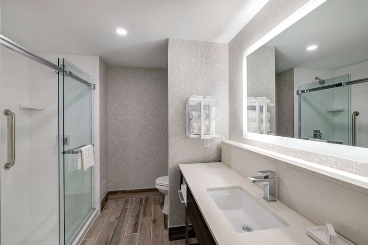 Bathroom Interior Photo