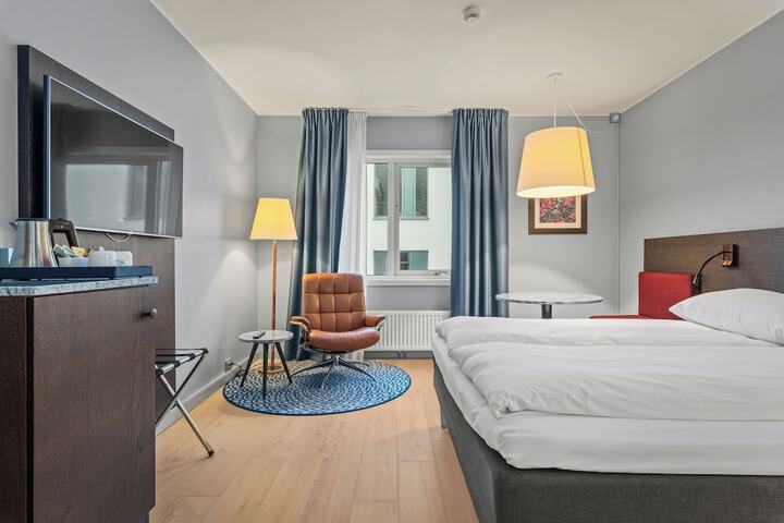 Room 21 of 69