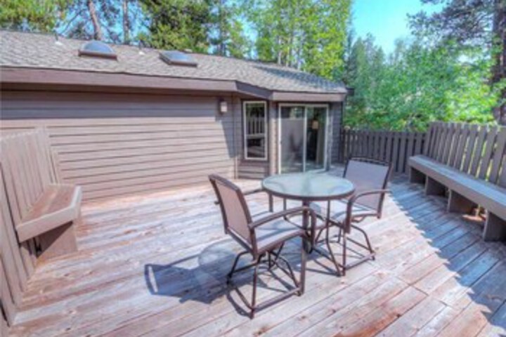 Terrace/Patio 17 of 17