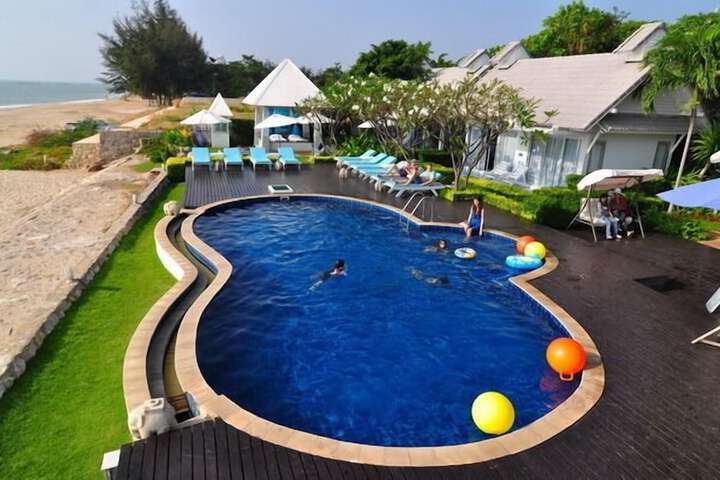 Pool 28 of 52