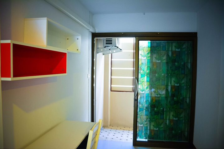 Room 11 of 24