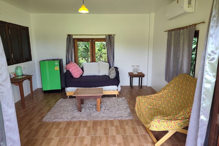 Room 50 of 98