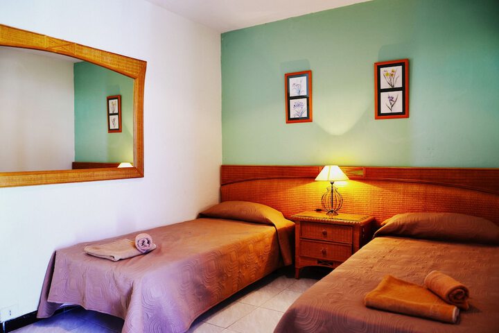 Room 9 of 64