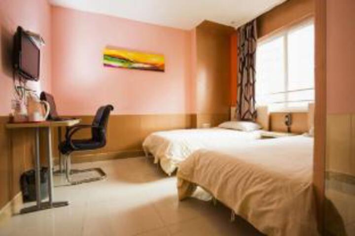 Room 20 of 21