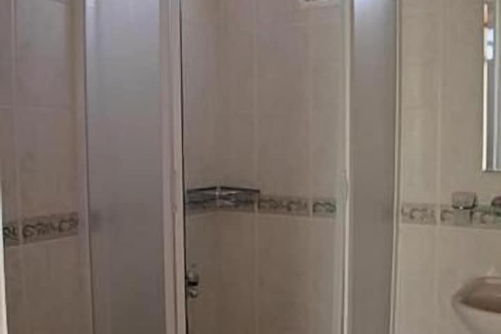 Room 15 of 25