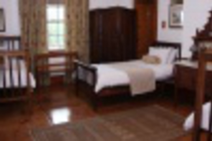 Room 196 of 276