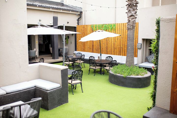 Terrace/Patio 57 of 58