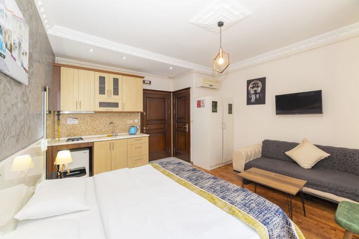 Room 96 of 138