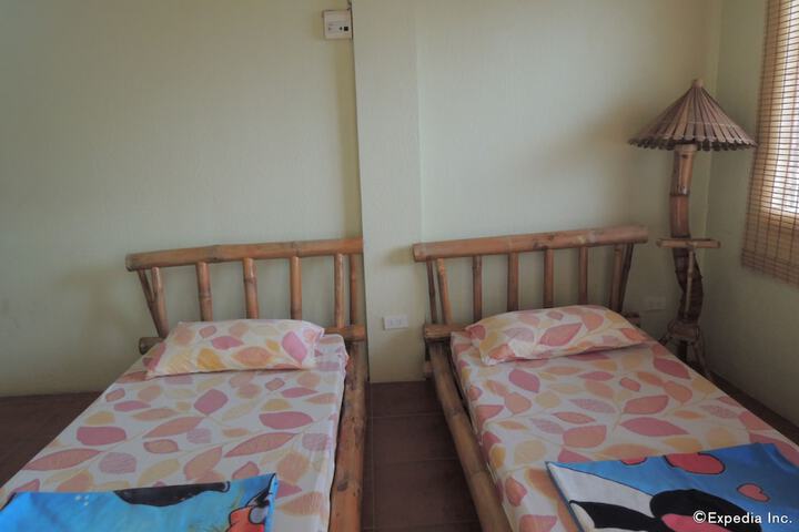 Room 18 of 70