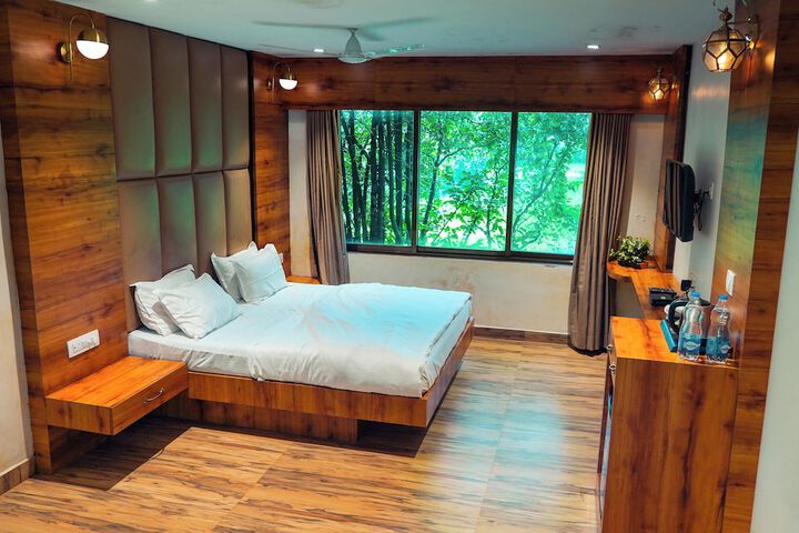 Room 15 of 47