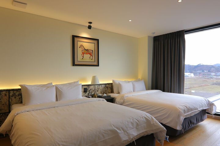 Room 20 of 190