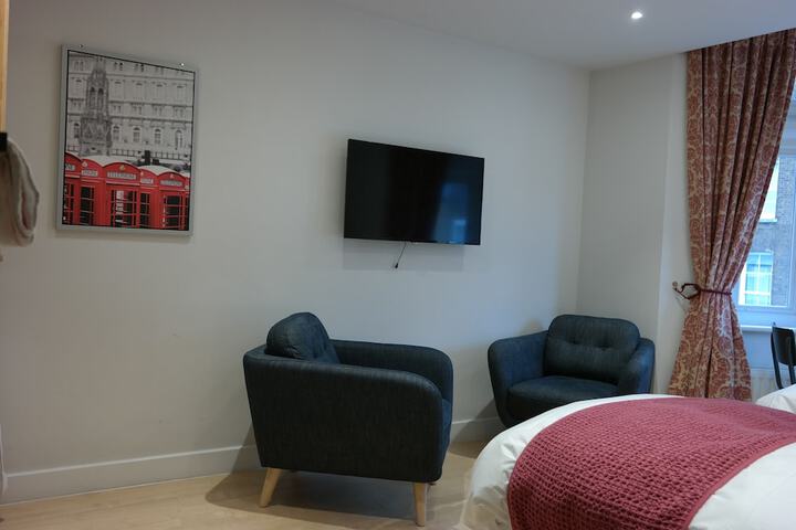 Room 25 of 56