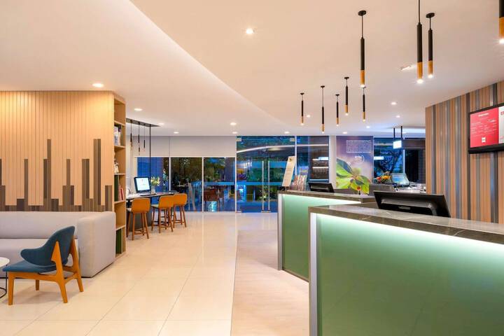 Hotel 44 of 44
