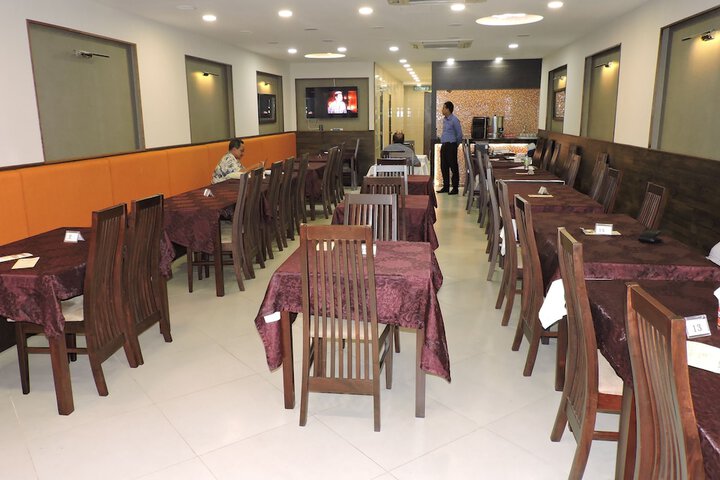 Dining Photos