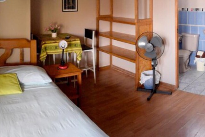 Room 28 of 59