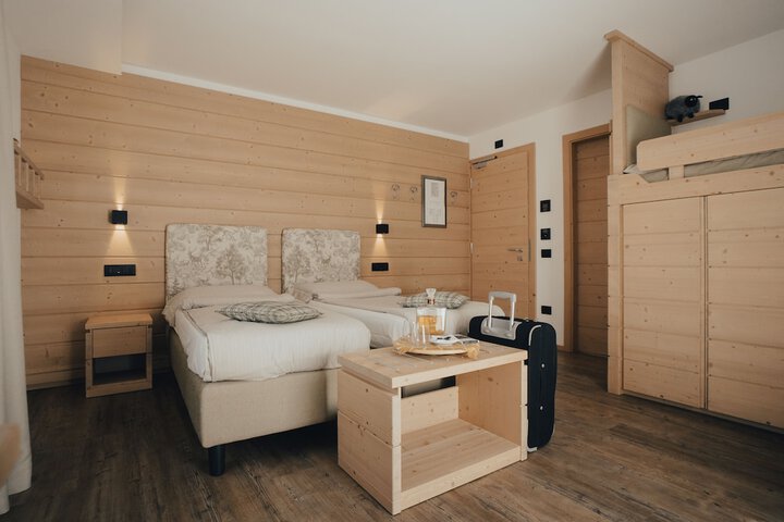Room 10 of 92