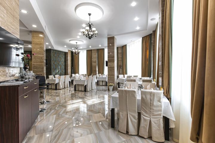 Dining 44 of 66