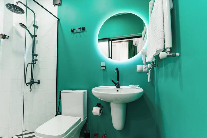 Room 5 of 36