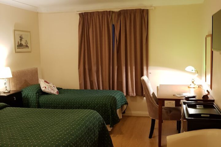 Room 5 of 47