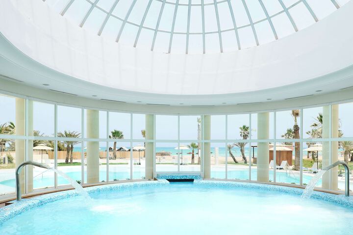 Pool 79 of 113