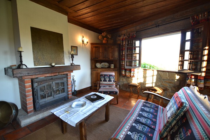 Room 12 of 29