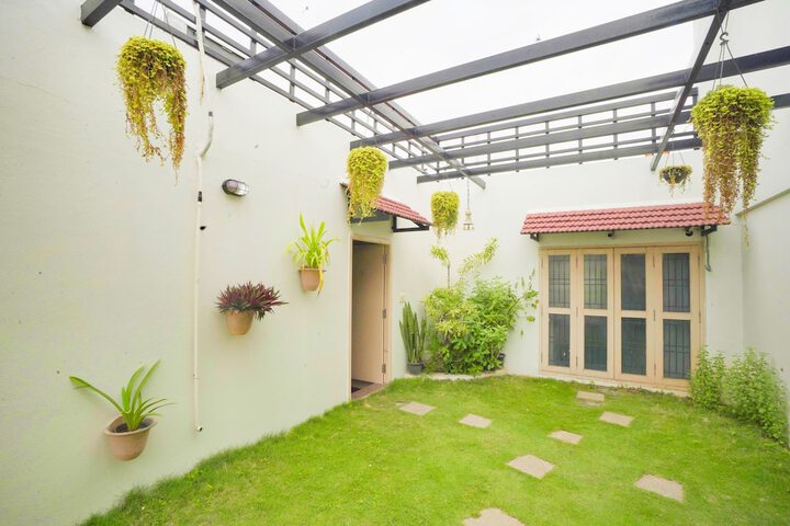 Terrace/Patio 11 of 18