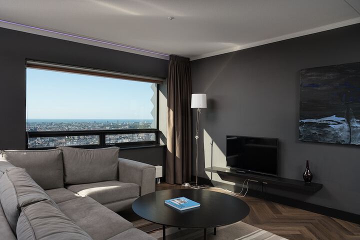 Room 30 of 56