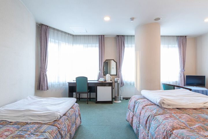Room 15 of 287